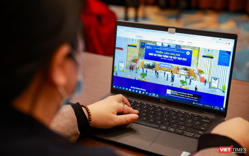 Hàng quý gửi Bộ Thông tin và Truyền thông báo cáo tình hình bảo đảm an toàn thông tin mạng đối với các hệ thống thông tin thuộc phạm vi quản lý trước ngày 20 của tháng cuối quý. Ảnh nguồn viettimes.vn Hàng quý gửi Bộ Thông tin và Truyền thông báo cáo tình hình bảo đảm an toàn thông tin mạng đối với các hệ thống thông tin thuộc phạm vi quản lý trước ngày 20 của tháng cuối quý. Ảnh nguồn viettimes.vn