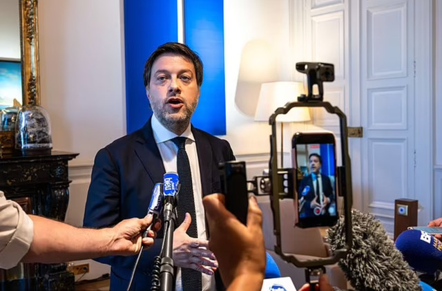 Ngay cả thị trưởng Marseille, Benoit Payan, cũng chỉ trích việc chiêu mộ Greenwood Ngay cả thị trưởng Marseille, Benoit Payan, cũng chỉ trích việc chiêu mộ Greenwood