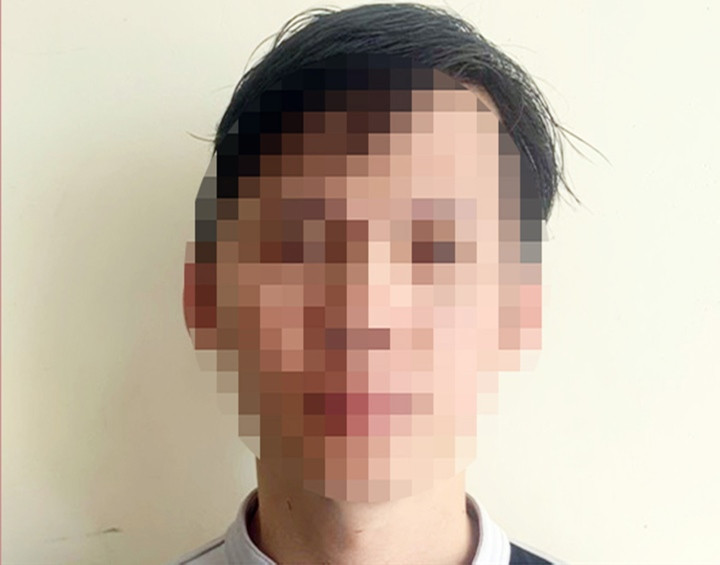 Hồ Sỹ Sơn tại cơ quan điều tra. Hồ Sỹ Sơn tại cơ quan điều tra.