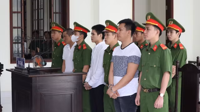 3 bị cáo cùng lãnh mức án tử hình. Ảnh:HOÀNG GIÁP