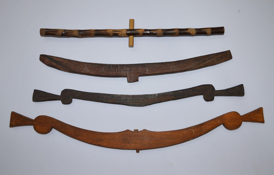 Các loại cang uống rượu hè của người Bahnar. Ảnh: X.T Các loại cang uống rượu hè của người Bahnar. Ảnh: X.T