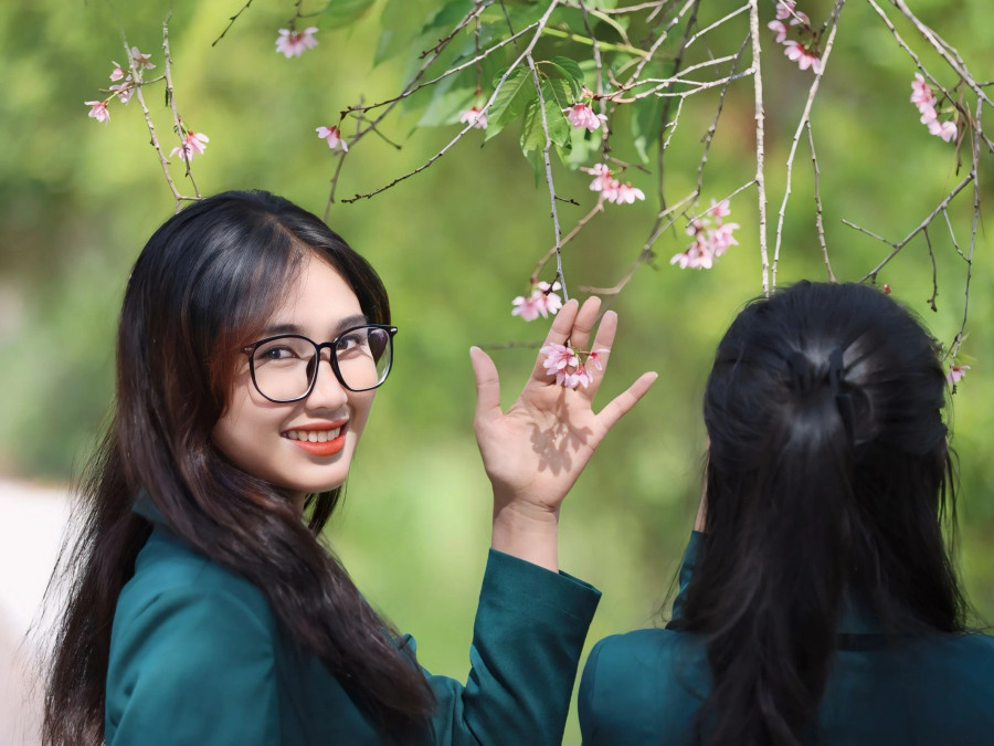 Vẻ đẹp bừng sáng. Ảnh: BÁ DUY