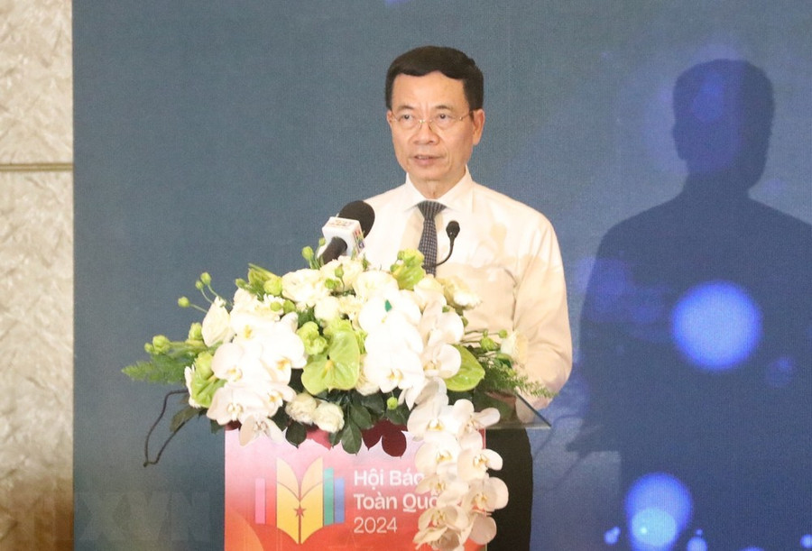 Bộ trưởng Bộ Thông tin và Truyền thông Nguyễn Mạnh Hùng phát biểu tại Diễn đàn. Ảnh: Thu Hương - TTXVN Bộ trưởng Bộ Thông tin và Truyền thông Nguyễn Mạnh Hùng phát biểu tại Diễn đàn. Ảnh: Thu Hương - TTXVN