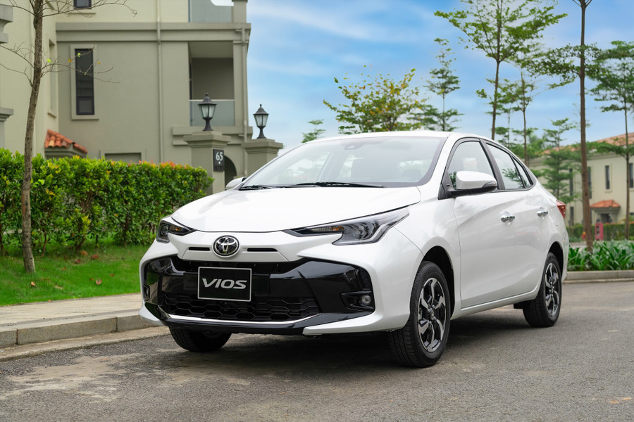 Toyota Vios 2023 vừa mở bán tại Việt Nam đã được hãng chạy ưu đãi để giành lại thị phần sau kết quả kinh doanh lùi sâu kể từ đầu năm 2023. Ảnh: Toyota Toyota Vios 2023 vừa mở bán tại Việt Nam đã được hãng chạy ưu đãi để giành lại thị phần sau kết quả kinh doanh lùi sâu kể từ đầu năm 2023. Ảnh: Toyota