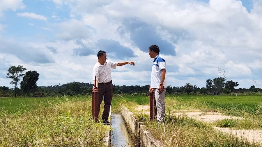 Nguồn nước từ công trình thủy lợi tác động rất lớn đến đời sống của bà con nơi đây. Ảnh: H.P