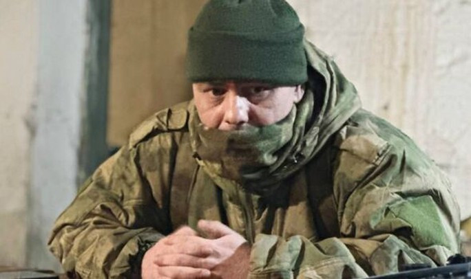 Chỉ huy Anton Yelizarov, người được biết đến với biệt danh &quot;Lotus&quot;. Ảnh: Express