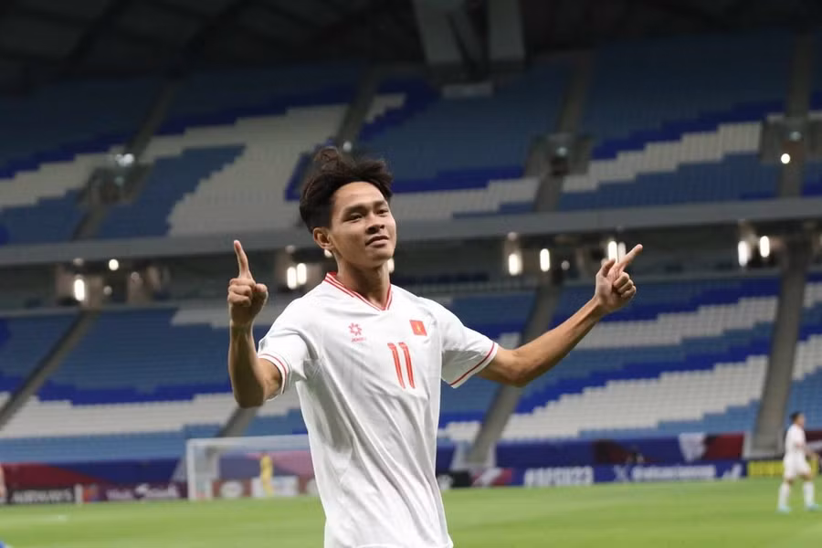 Bùi Vĩ Hào tỏa sáng với một cú đúp bàn thắng. (Nguồn: VFF)