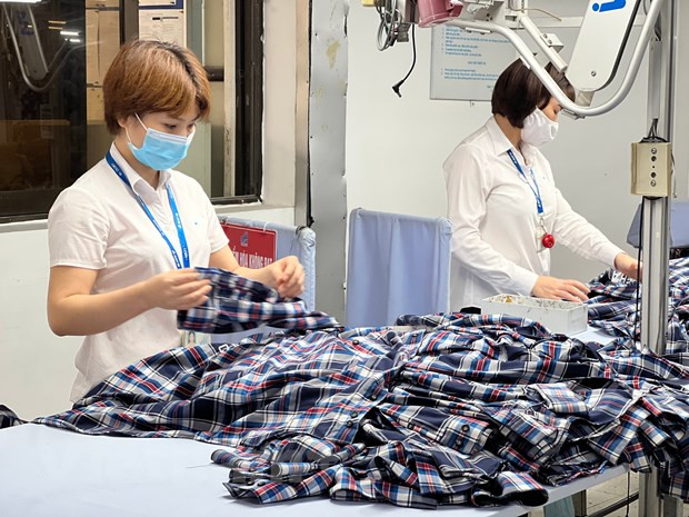 Lãi suất giảm đáp ứng được sự trông chờ của doanh nghiệp. (Ảnh: Vietnam+) Lãi suất giảm đáp ứng được sự trông chờ của doanh nghiệp. (Ảnh: Vietnam+)