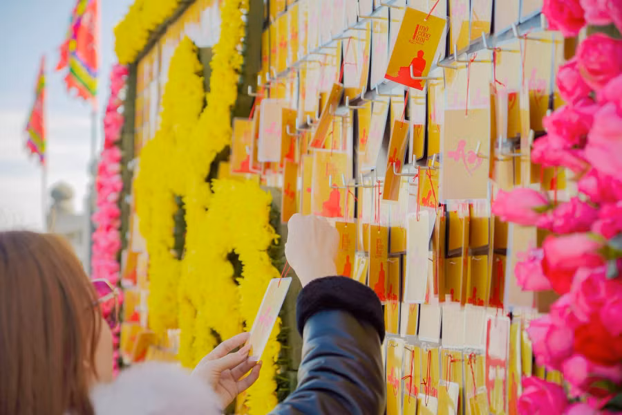 Khách thập phương đón chờ những lễ hội văn hóa dịp Tết Nguyên đán tại Sa Pa