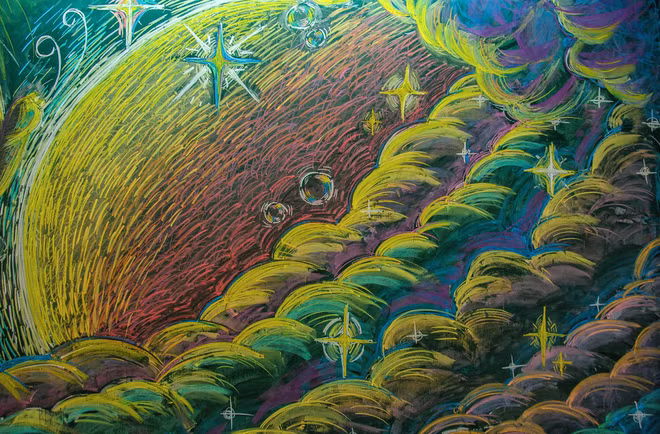 Ý tưởng xuất phát từ những suy ngẫm về hình ảnh phá kén để trở thành cánh bướm hoàn thiện. Ảnh NVCC