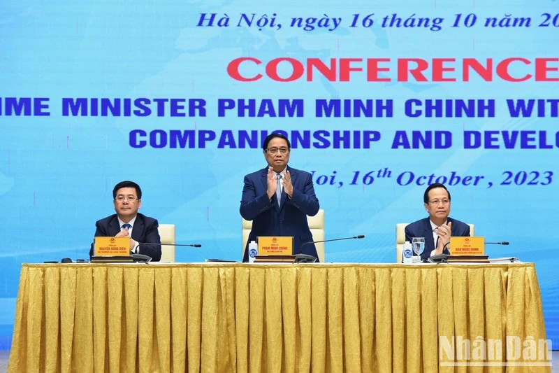 Thủ tướng Phạm Minh Chính chủ trì Hội nghị Thủ tướng Chính phủ với doanh nghiệp đầu tư nước ngoài, với chủ đề đồng hành và phát triển vào sáng 16-10 tại Trụ sở Chính phủ. Ảnh: TRẦN HẢI/NDO