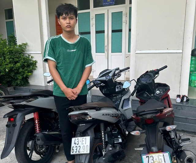 Đối tượng Ngô Xuân Cường tại cơ quan công an Đối tượng Ngô Xuân Cường tại cơ quan công an