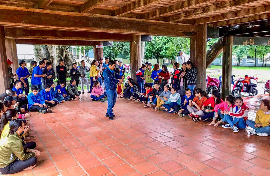 Nhiều hoạt động của các đoàn thể, tổ chức chính trị xã hội chọn nhà rông làm nơi tổ chức. Ảnh: H.T Nhiều hoạt động của các đoàn thể, tổ chức chính trị xã hội chọn nhà rông làm nơi tổ chức. Ảnh: H.T