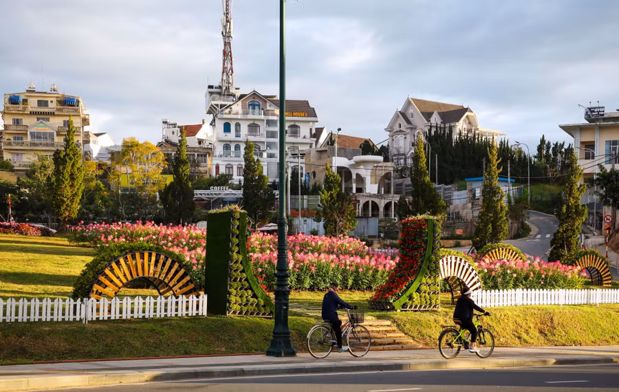 Mô hình kiến trúc nhà mang phong cách vùng cao nguyên Langbiang Mô hình kiến trúc nhà mang phong cách vùng cao nguyên Langbiang
