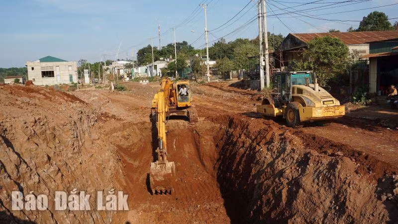 Thi công Dự án Hồ thủy lợi Ea Tam (TP. Buôn Ma Thuột).
