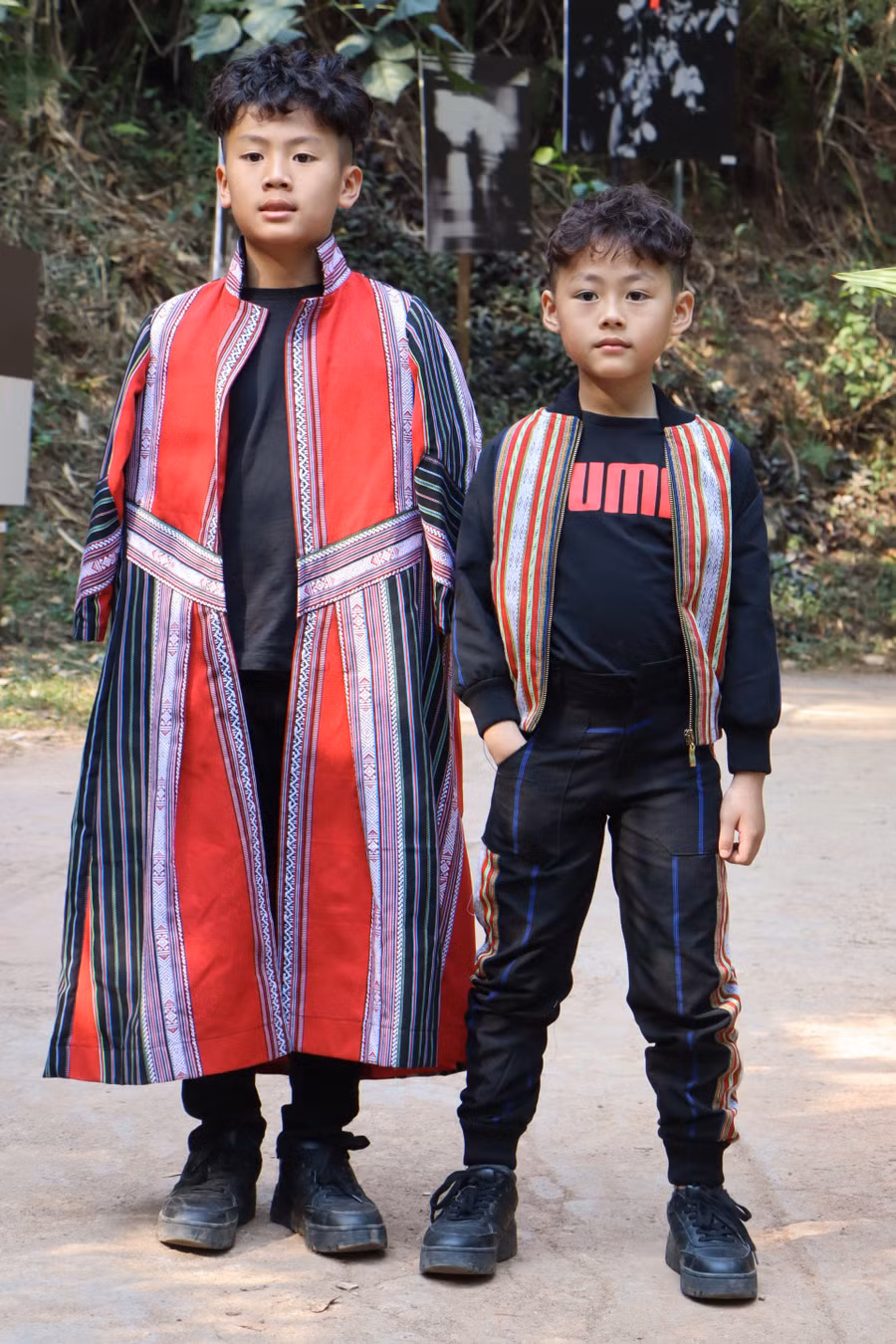 Thời trang trẻ em bằng thổ cẩm Lâm Đồng