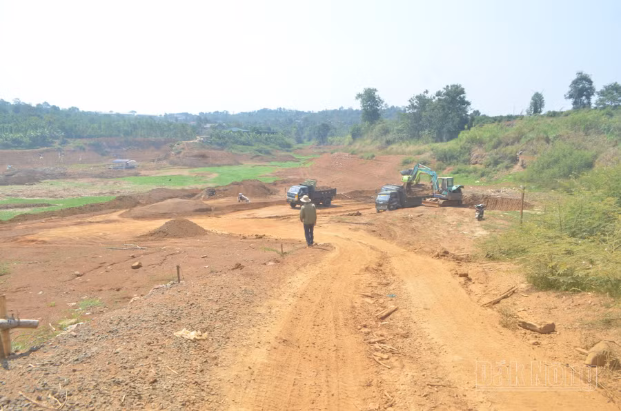 Năm 2024 khô hạn làm cho nhiều công trình thủy lợi ở Đắk Nông hết nước hoàn toàn.