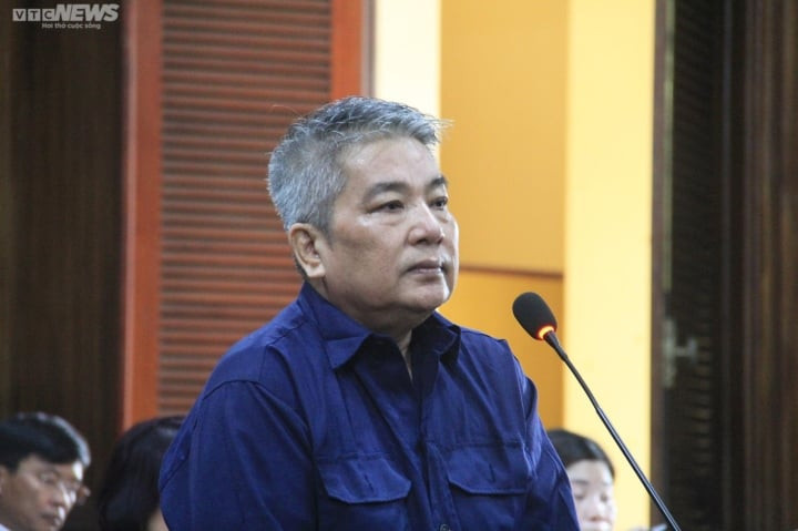 Bị cáo Phan Văn Hòa. (Ảnh: Hoàng Thọ)