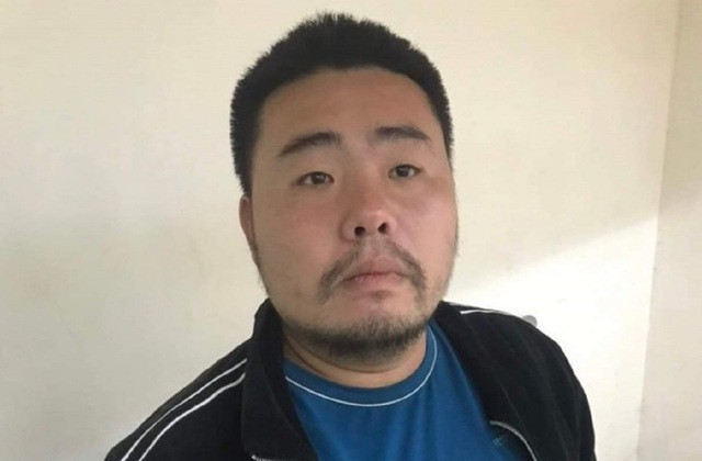 Trần Lê Huy tại thời điểm bị bắt giữ. ẢNH CÔNG AN CUNG CẤP Trần Lê Huy tại thời điểm bị bắt giữ. ẢNH CÔNG AN CUNG CẤP