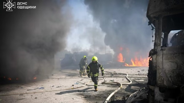 Hiện trường một vụ tấn công của Nga ở Odessa (Ukraine). (Ảnh: Pravda)