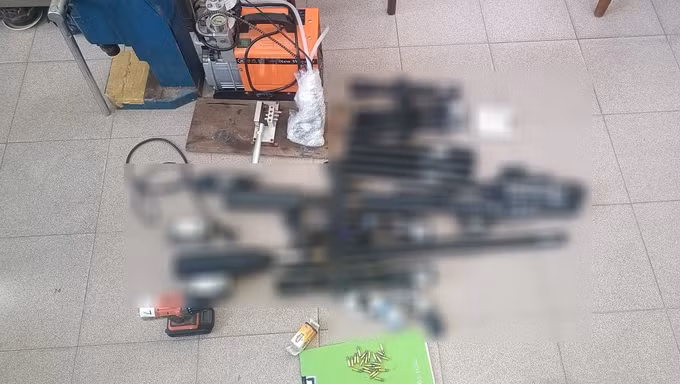 Tang vật tại chỗ ở của Lê Văn Phúc và Lã Văn Tú.