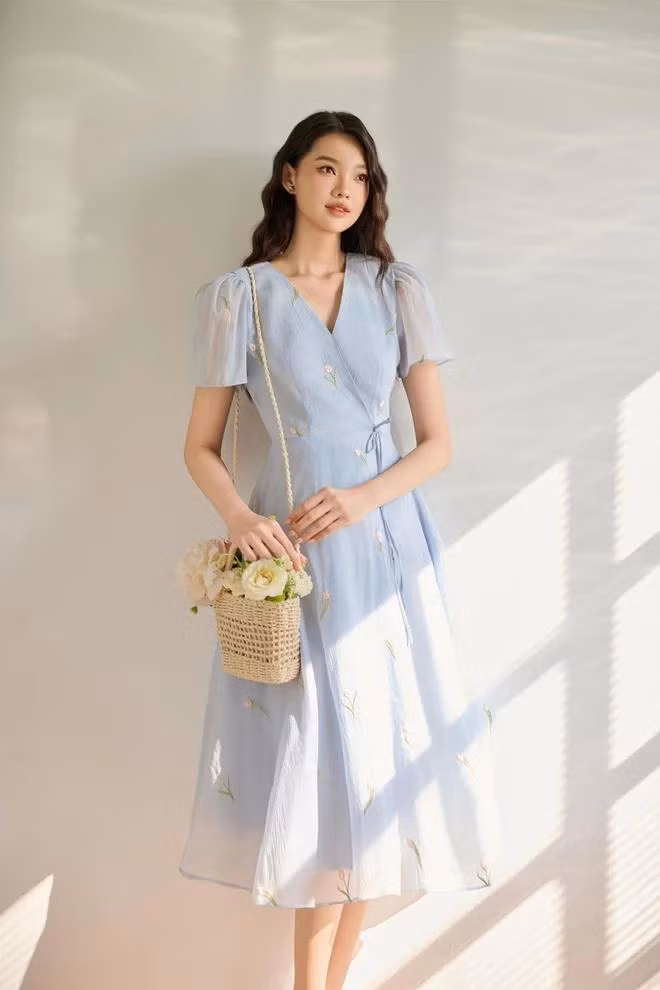 Gam xanh dịu mát, dễ chịu và lãng mạn. ẢNH HOI VU