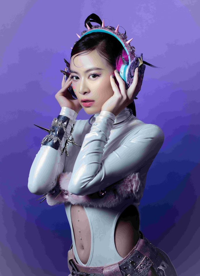 Hoàng Thùy Linh thấy mình là người giàu có - Ảnh 5. Vietnamese concert diễn ra vào ngày 29-9 tại Nhà thi đấu Phú Thọ, dự kiến có 7.000 khán giả tham dự.