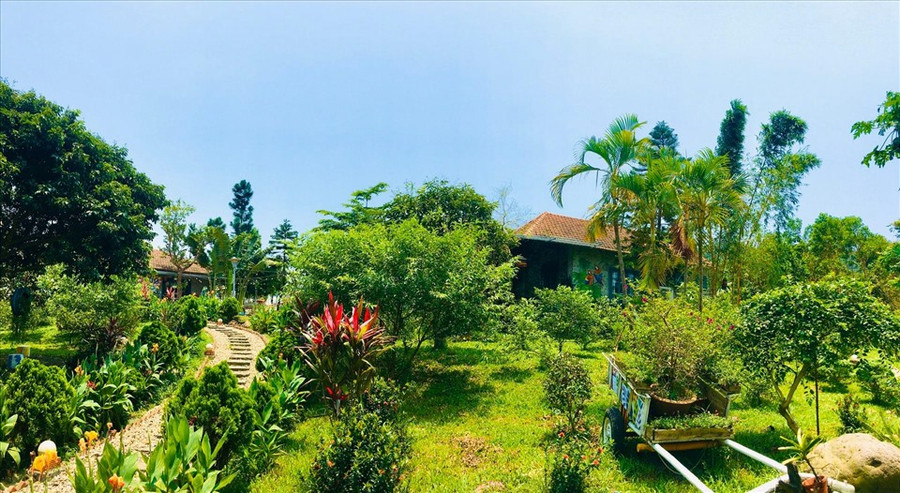 Khu nghỉ dưỡng sở hữu không gian xanh mát, kiến trúc thuần Việt. Ảnh: Hidden Hill