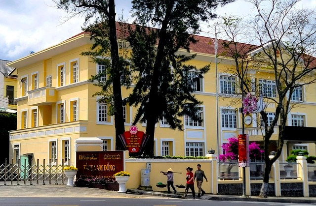 Trụ sở HĐND, Đoàn Đại biểu Quốc hội tỉnh Lâm Đồng. Trụ sở HĐND, Đoàn Đại biểu Quốc hội tỉnh Lâm Đồng.