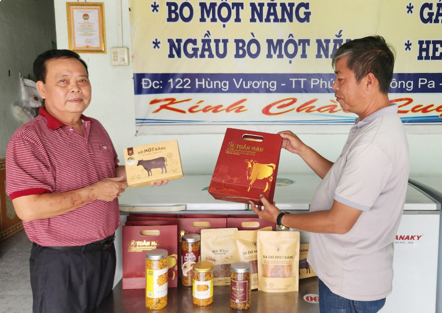 Sản phẩm thịt bò một nắng Tuấn Hậu được công nhận OCOP 4 sao cấp tỉnh. Ảnh: Q.T Sản phẩm thịt bò một nắng Tuấn Hậu được công nhận OCOP 4 sao cấp tỉnh. Ảnh: Q.T