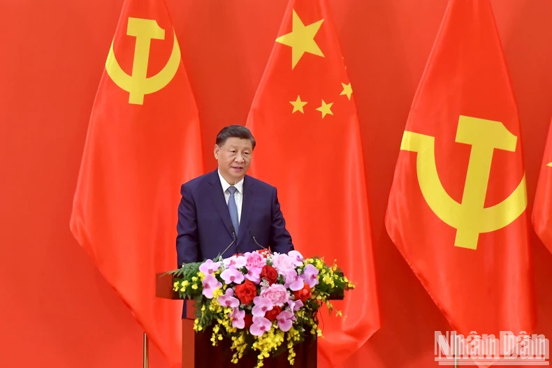 Tổng Bí thư, Chủ tịch Trung Quốc Tập Cận Bình phát biểu tại buổi gặp gỡ nhân sĩ hữu nghị và thế hệ trẻ Việt Nam-Trung Quốc. (Ảnh: Đăng Khoa)