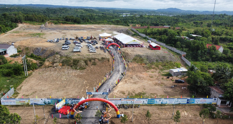 Bệnh viện Đa khoa Xuyên Á - Tây Nguyên đang được đầu tư xây dựng tại huyện Cư Jút (tỉnh Đắk Nông). Ảnh: MAI CƯỜNG