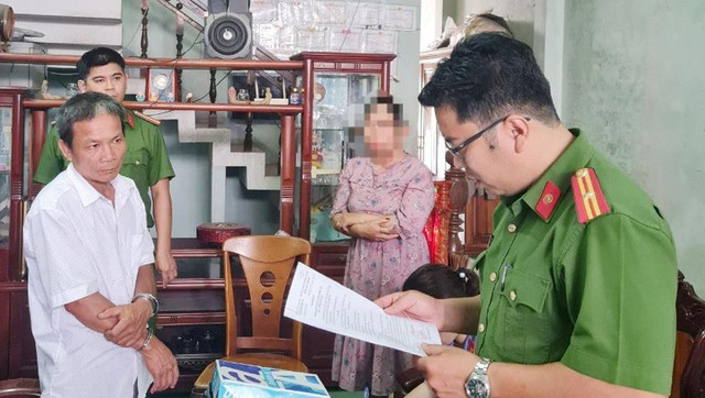 Cơ quan CSĐT Công an tỉnh Quảng Ngãi khởi tố, thực hiện lệnh bắt và lệnh khám xét nơi ở đối với bị can Vương Quốc Ninh. Cơ quan CSĐT Công an tỉnh Quảng Ngãi khởi tố, thực hiện lệnh bắt và lệnh khám xét nơi ở đối với bị can Vương Quốc Ninh.