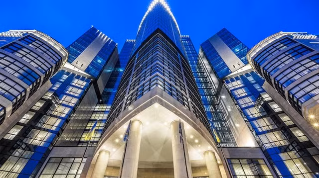 Khách sạn Hilton ở thủ đô Kiev – Ukraine. Ảnh: Hilton.com