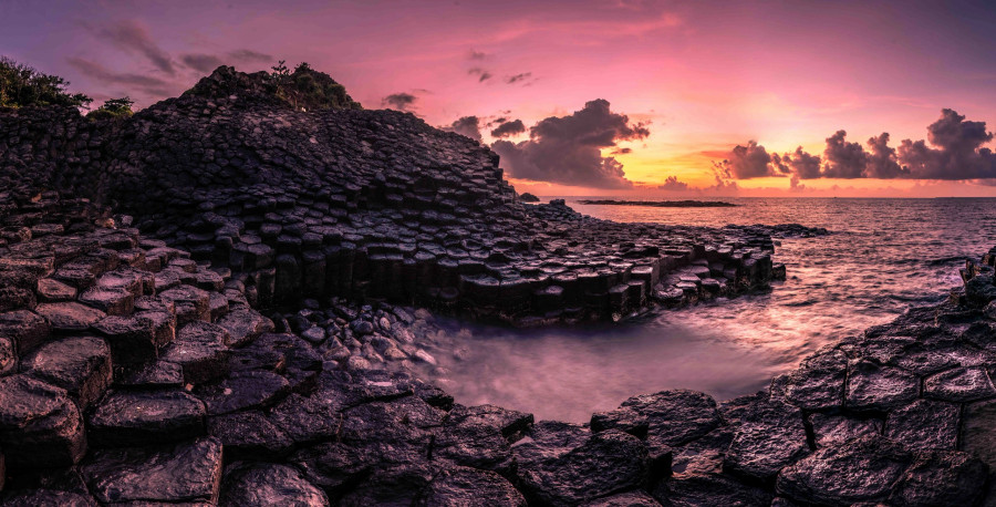 Nếu có thể thức sớm, đây là điểm đón bình minh tuyệt vời ở xứ Nẫu. Ảnh: BÙI VĂN HẢI Nếu có thể thức sớm, đây là điểm đón bình minh tuyệt vời ở xứ Nẫu. Ảnh: BÙI VĂN HẢI