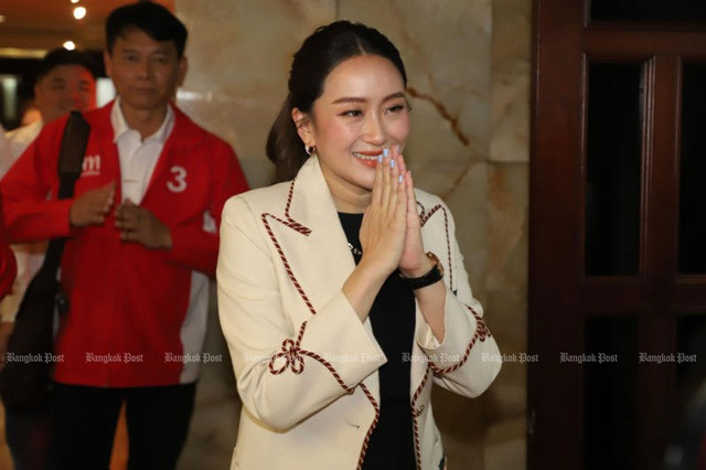 Bà Paetongtarn Shinawatra trở thành nữ Thủ tướng thứ 2 của Thái Lan, sau người cô ruột Yingluck Shinawatra. Ảnh: Varuth Hirunyatheb. Bà Paetongtarn Shinawatra trở thành nữ Thủ tướng thứ 2 của Thái Lan, sau người cô ruột Yingluck Shinawatra. Ảnh: Varuth Hirunyatheb.