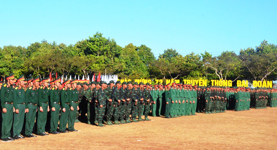 Các đơn vị Sư đoàn 320 ra quân huấn luyện. Ảnh: Vĩnh Hoàng