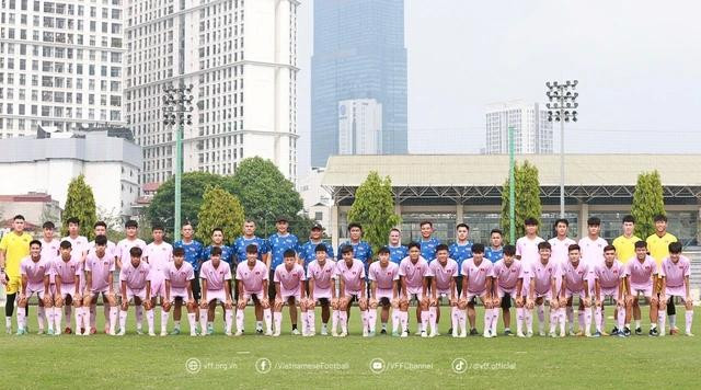 U.17 Việt Nam chuẩn bị đấu vòng loại châu Á. ẢNH: VFF