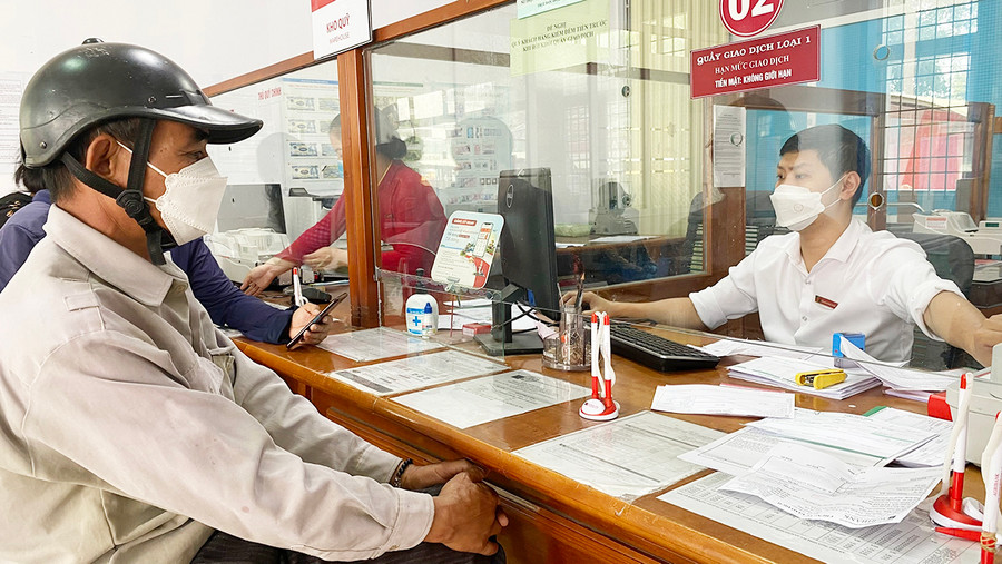 Agribank là ngân hàng thương mại nhà nước đầu tiên triển khai chương trình cho vay nhà ở xã hội quy mô 30.000 tỷ đồng. Ảnh: Sơn Ca Agribank là ngân hàng thương mại nhà nước đầu tiên triển khai chương trình cho vay nhà ở xã hội quy mô 30.000 tỷ đồng. Ảnh: Sơn Ca