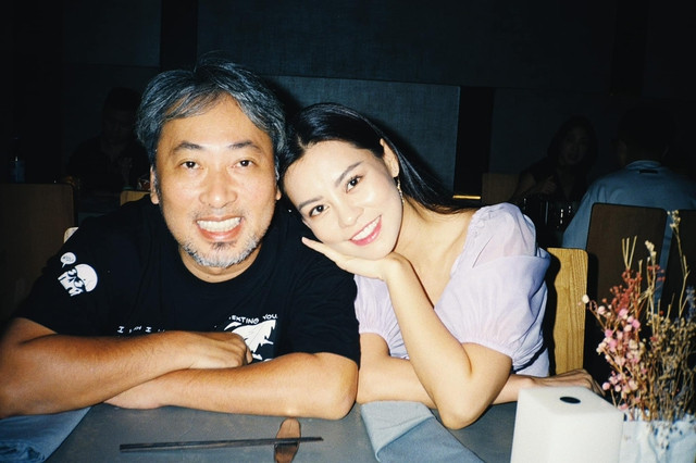 Bùi Lan Hương: Nguyễn Quang Dũng chịu áp lực giỏi, là điểm tựa cho tôi - Ảnh 2. Trước khi công khai chuyện tình cảm, đạo diễn Nguyễn Quang Dũng và ca sĩ Bùi Lan Hương bí mật hẹn hò trong 3 năm. Ảnh: FBNV