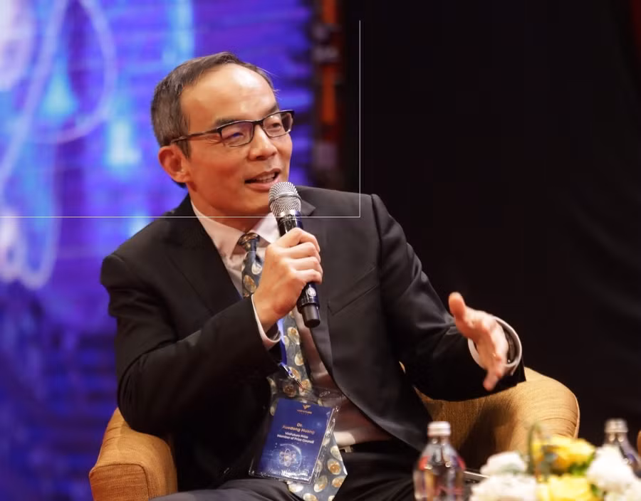 Tiến sĩ Xuedong Huang, thành viên Hội đồng Giải thưởng VinFuture. Ảnh: VinFuture