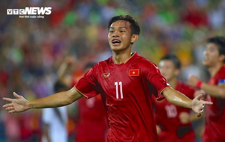 Vĩ Hào ghi bàn cho U23 Việt Nam. Ảnh: Minh Anh.