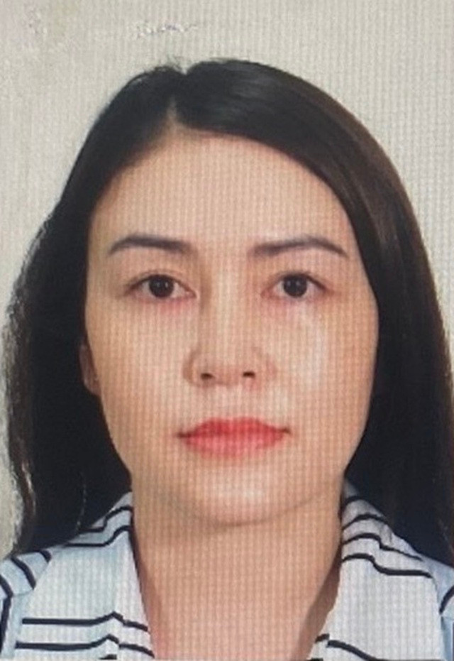 Nông Thị Hằng bị Công an TP Thanh Hóa bắt giữ để làm rõ hành vi tham gia đường dây làm giả thực phẩm chức năng chống đột quỵ. Ảnh: Công an Thanh Hóa