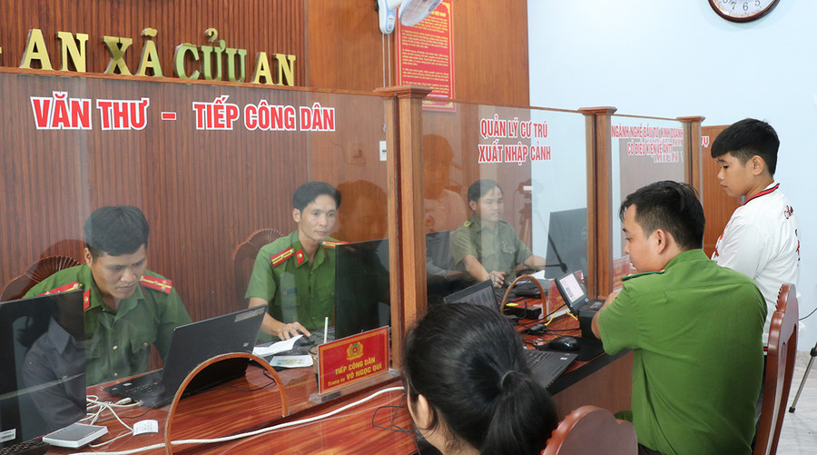 Công an xã Cửu An (thị xã An Khê) được đầu tư nhiều trang-thiết bị, đảm bảo điều kiện làm việc. Ảnh: N.M Công an xã Cửu An (thị xã An Khê) được đầu tư nhiều trang-thiết bị, đảm bảo điều kiện làm việc. Ảnh: N.M