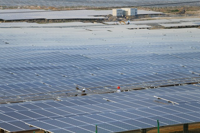 Đã có hơn 420 MW điện tái tạo chuyển tiếp phát lên lưới. Ảnh: GIA HÂN