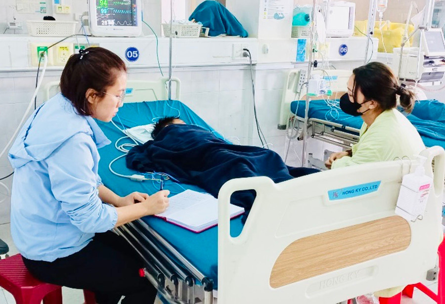 Gia Lai từng ghi nhận vụ ngộ độc thực phẩm khiến 1 người tử vong do ăn sâu ban miêu mình đen đầu đỏ. Ảnh: N.N Gia Lai từng ghi nhận vụ ngộ độc thực phẩm khiến 1 người tử vong do ăn sâu ban miêu mình đen đầu đỏ. Ảnh: N.N