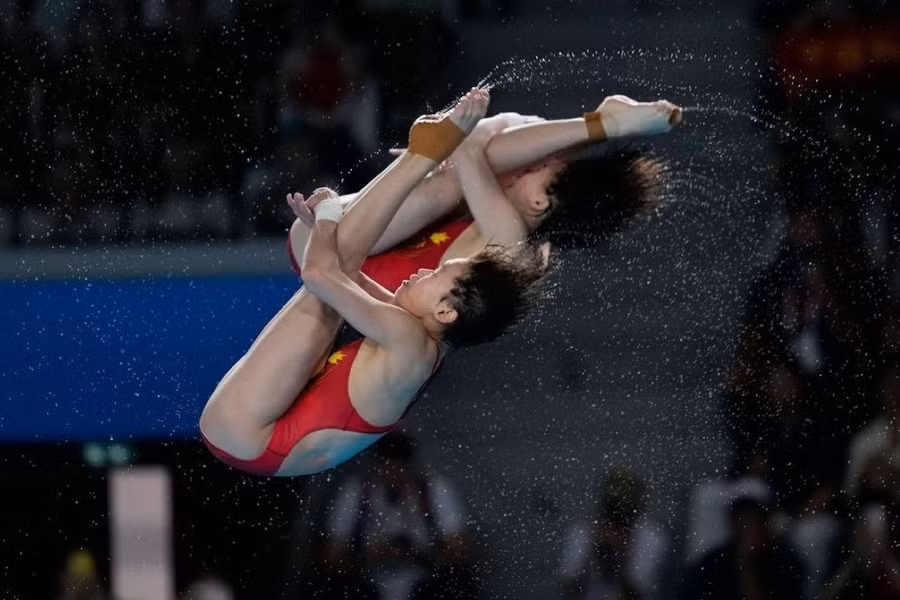 Chen Yuxi và Quan Hongchan góp công đưa Đoàn Trung Quốc lên ngôi đầu bảng tổng sắp huy chương Olympic Paris 2024. (Nguồn: ESPN)