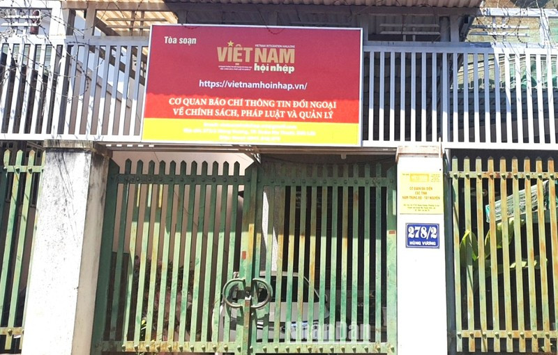 Tạp chí Việt Nam hội nhập đã quyết định chấm dứt hoạt động Văn phòng đại diện Nam Trung Bộ-Tây Nguyên đặt tại Đắk Lắk. Tạp chí Việt Nam hội nhập đã quyết định chấm dứt hoạt động Văn phòng đại diện Nam Trung Bộ-Tây Nguyên đặt tại Đắk Lắk.