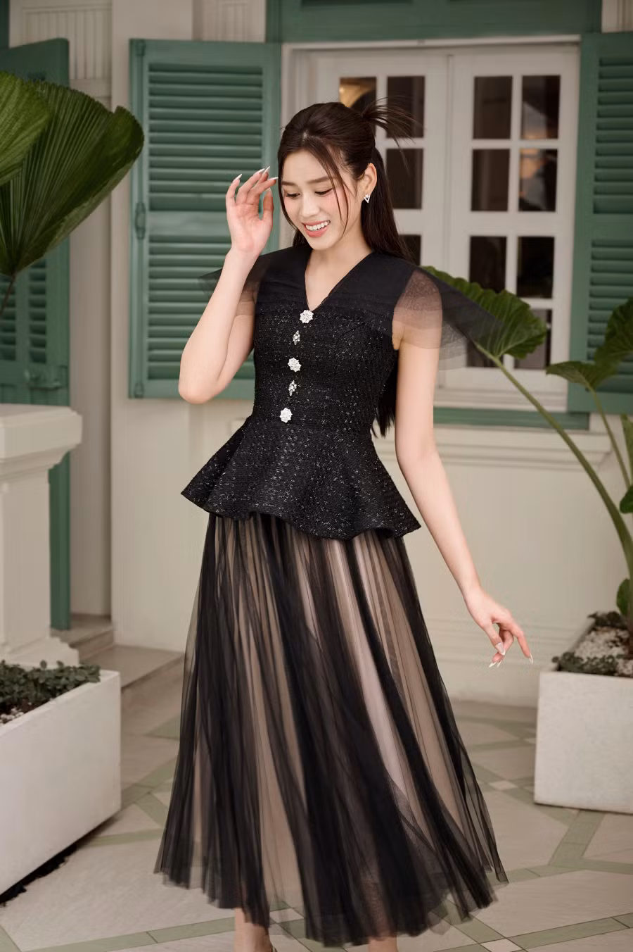 Mới đây, Đỗ Thị Hà khoe hình ảnh đi du lịch tại Hàn Quốc. ẢNH: NVCC