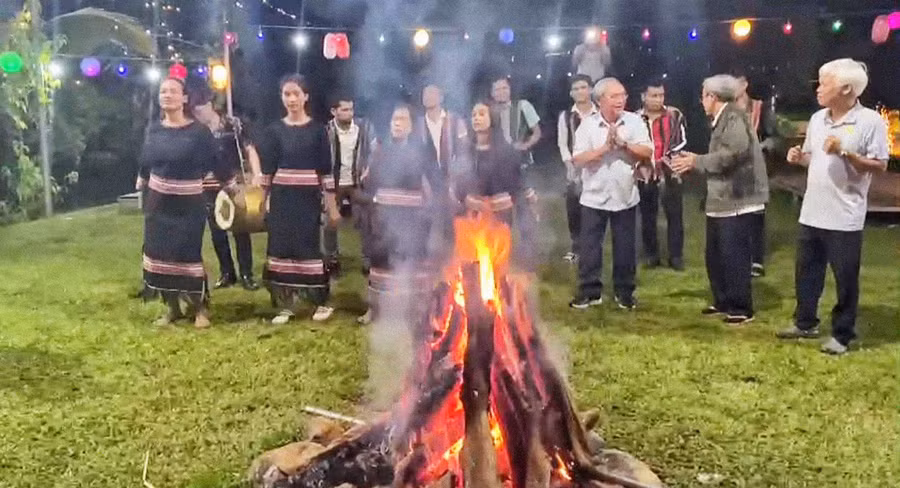 Không gian Tây Nguyên quyến rũ du khách. Ảnh: Hoàng Ngọc